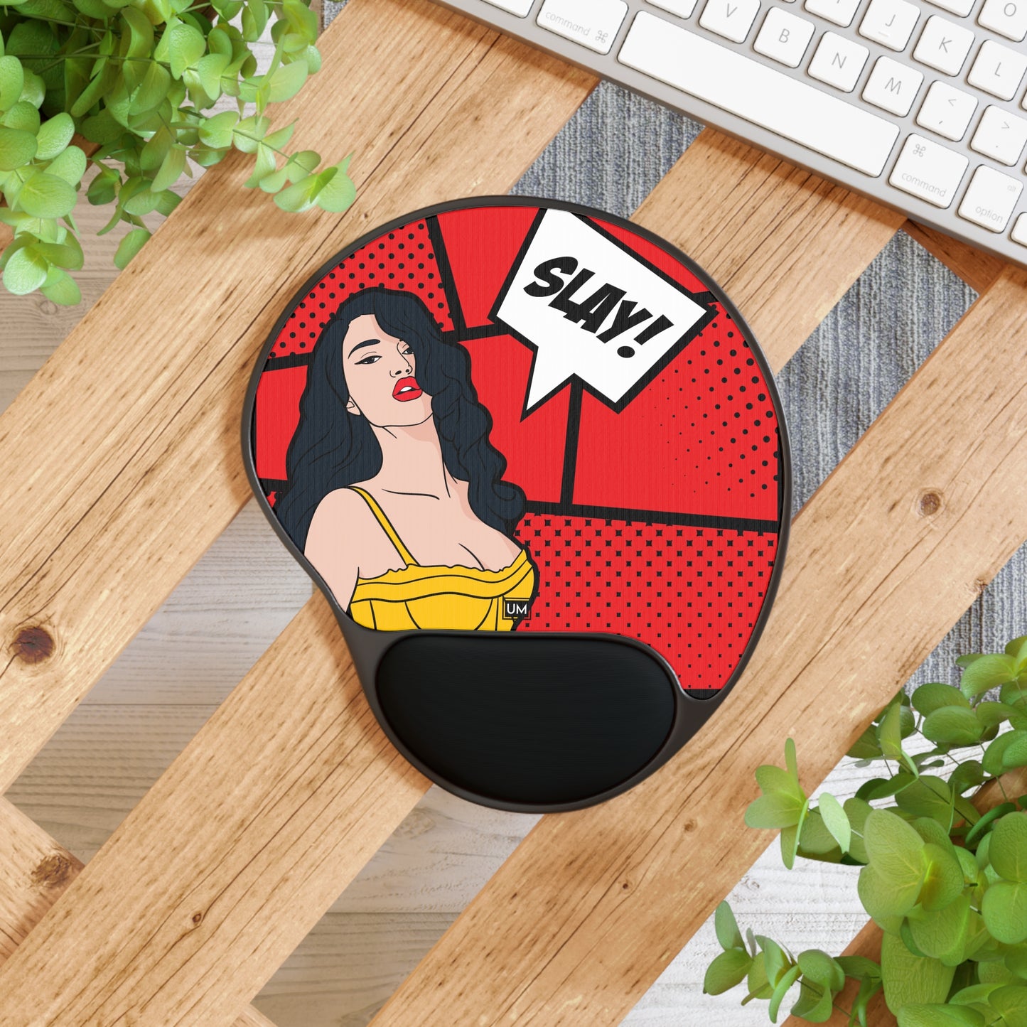 Pop Girl Mouse Pad With Wrist Rest