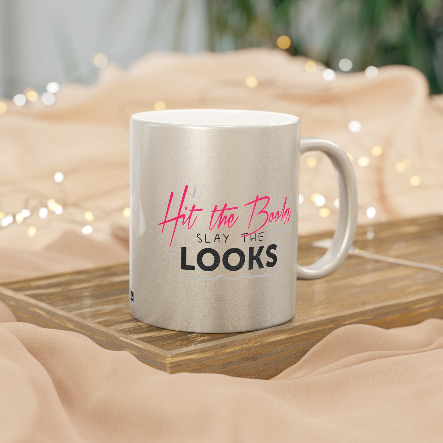 Hit The Books Mug (Silver\Gold)