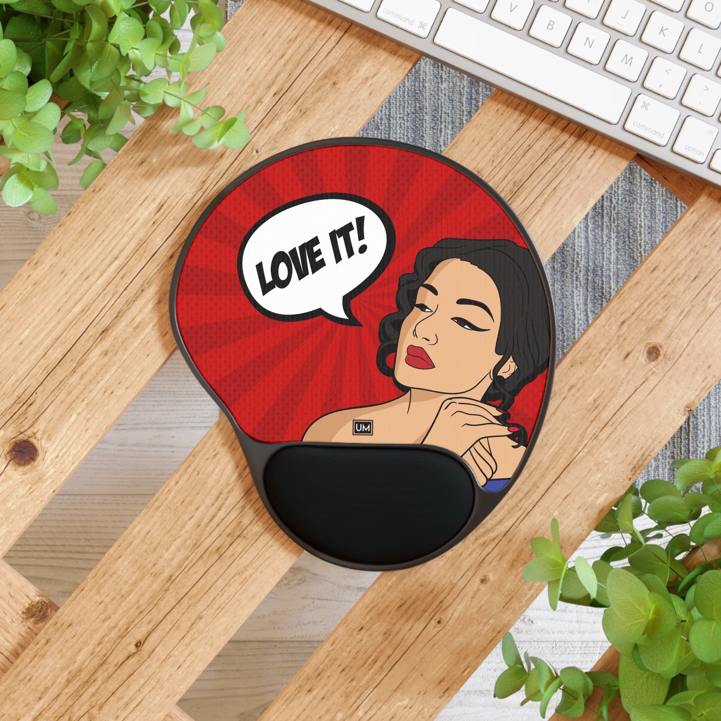 Pop Girl Mouse Pad With Wrist Rest