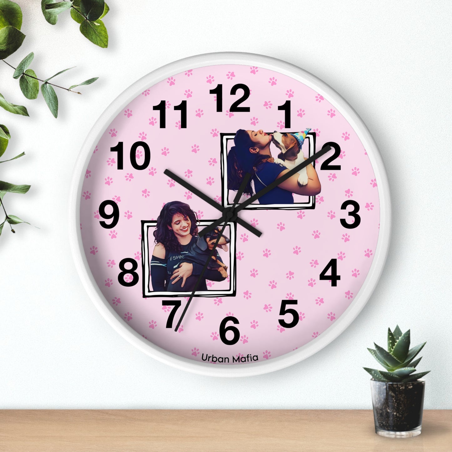 Reloj de pared UM