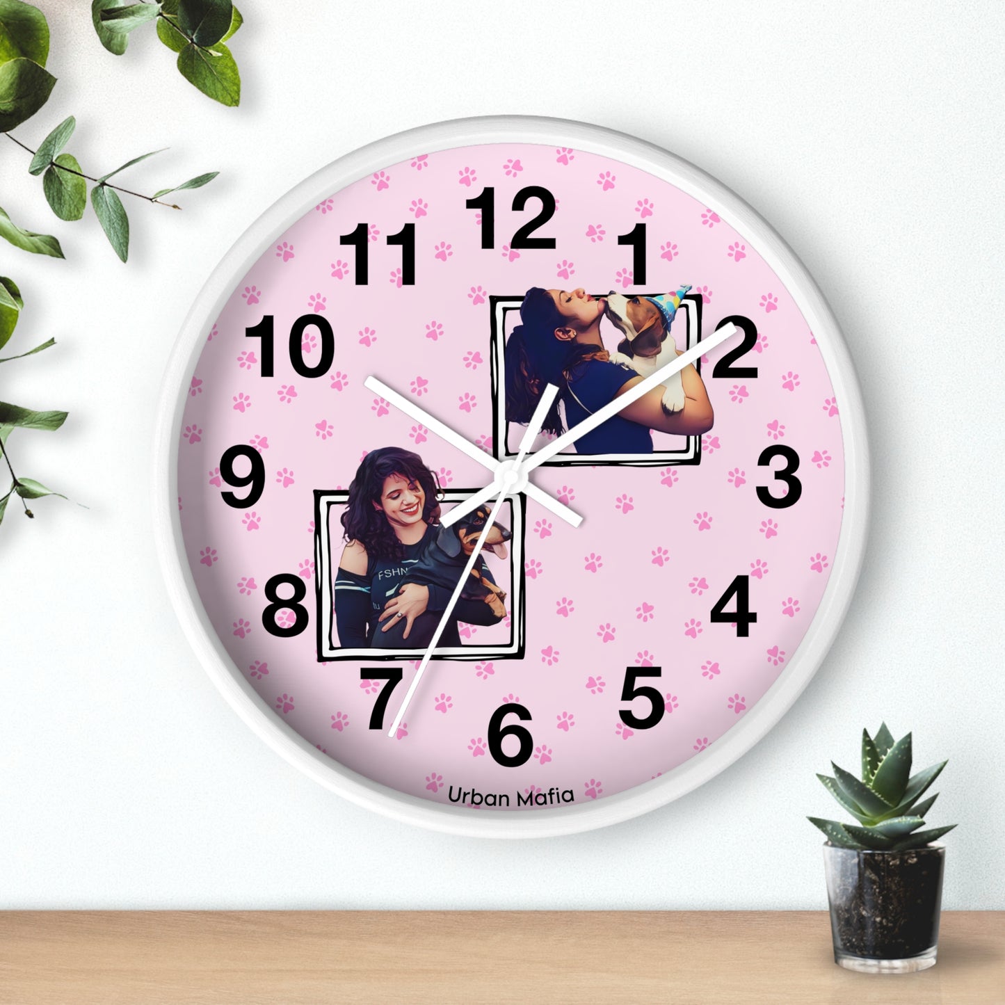 Reloj de pared UM