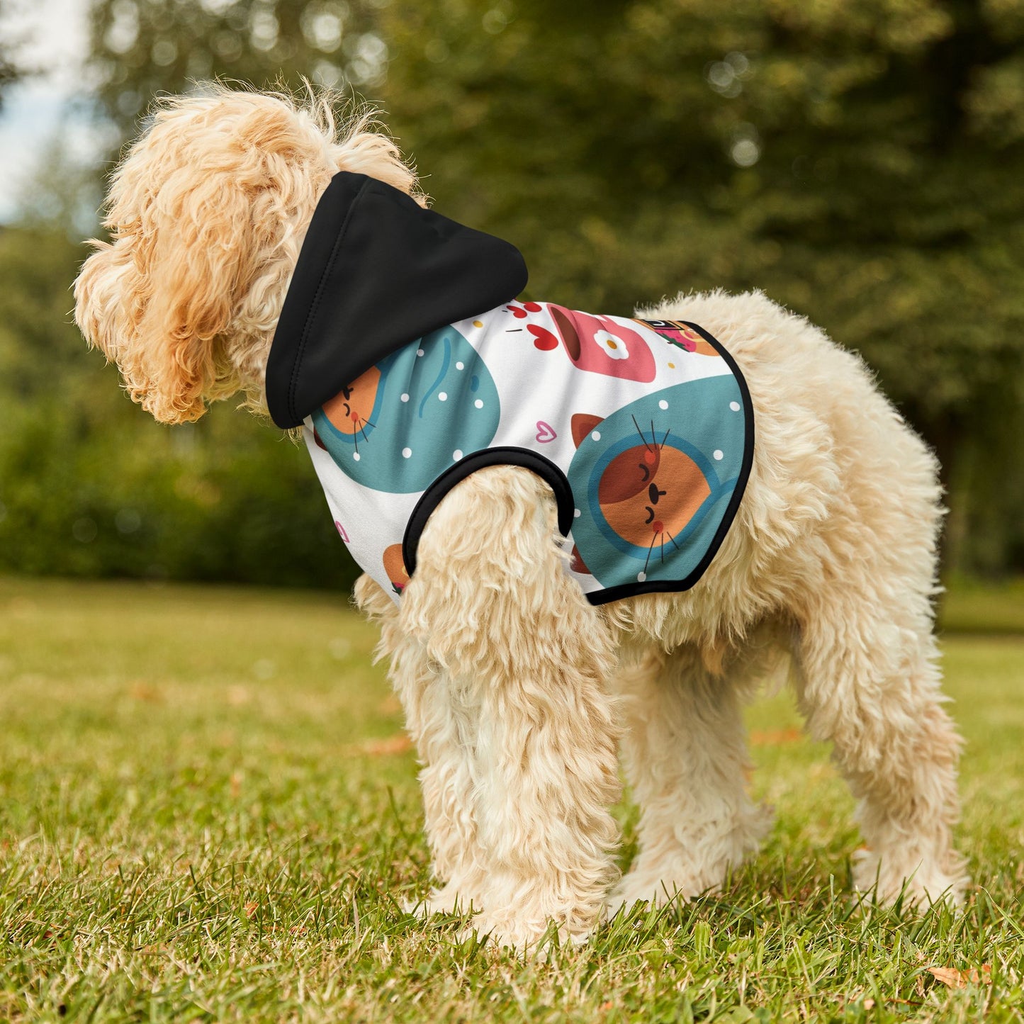 Sudadera con capucha para mascotas de la UM