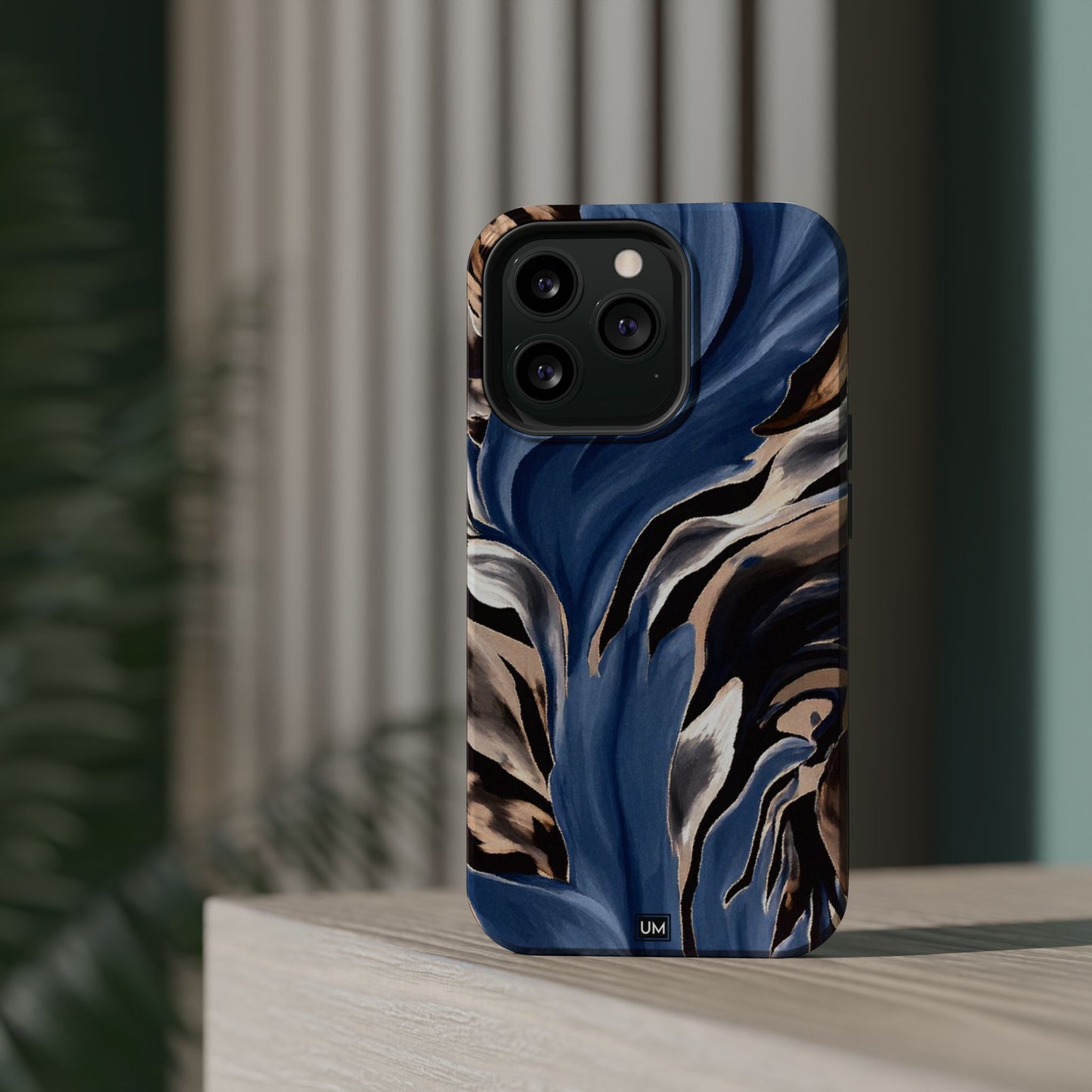 Azure Noir