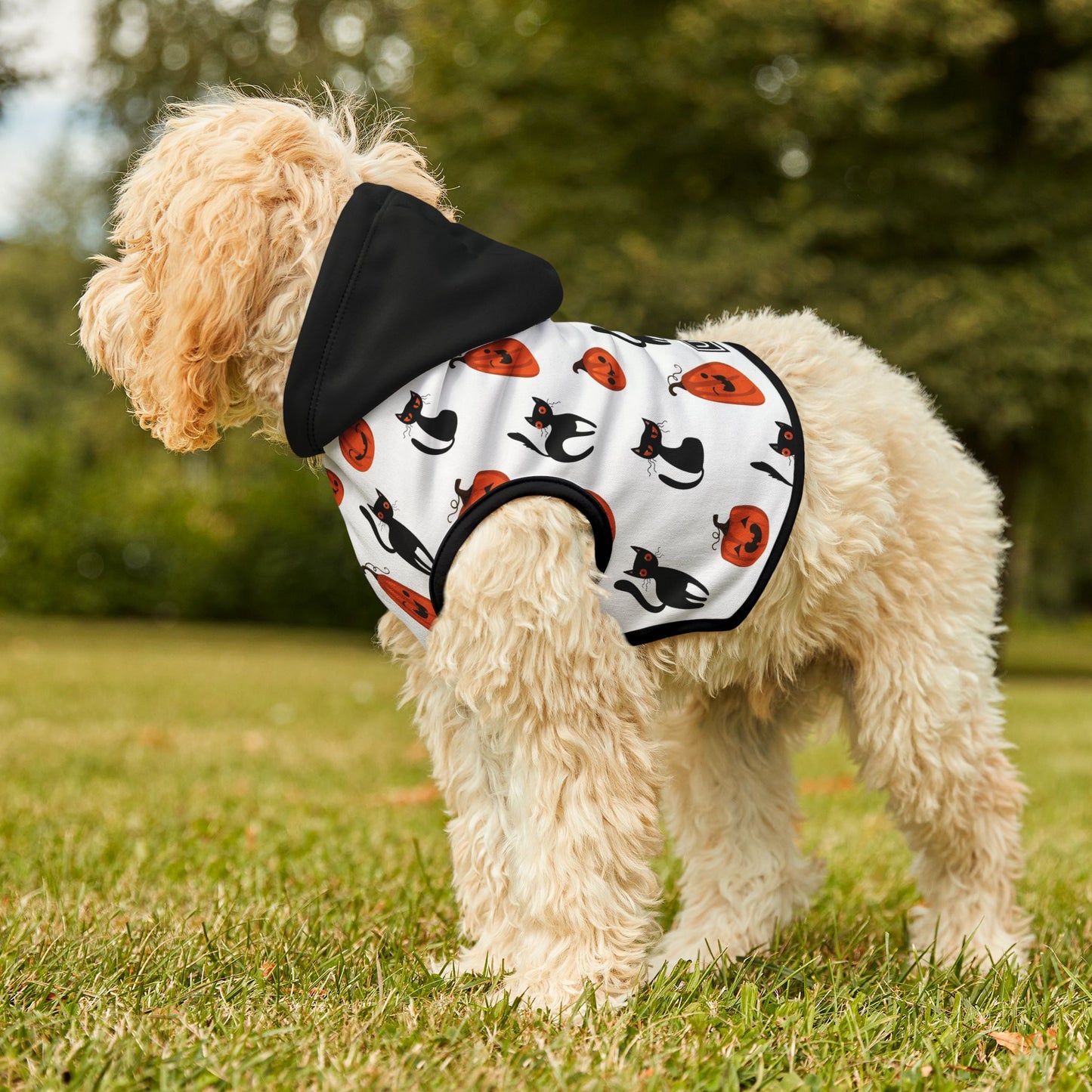 Sudadera con capucha para mascotas de la UM