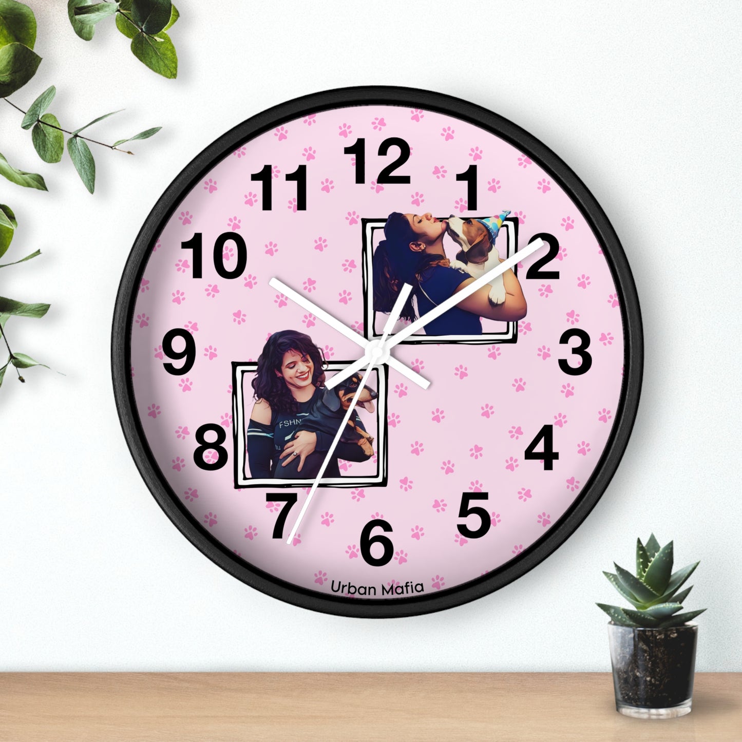Reloj de pared UM