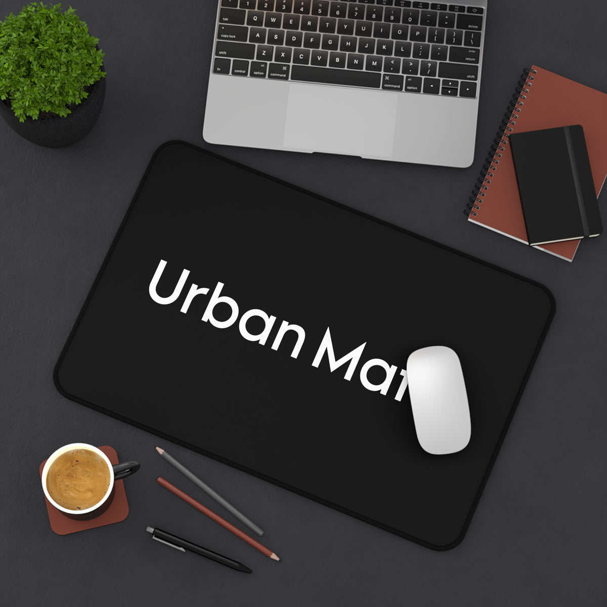 UM Desk Mat