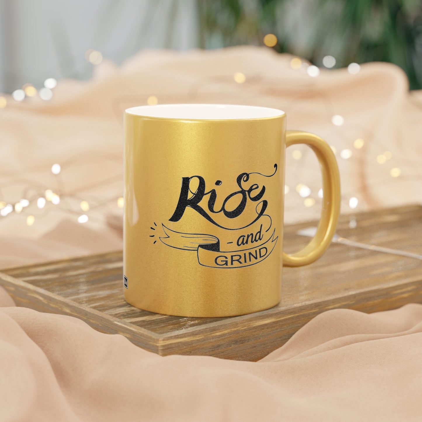 Taza Rise and Grind (plata y dorada)