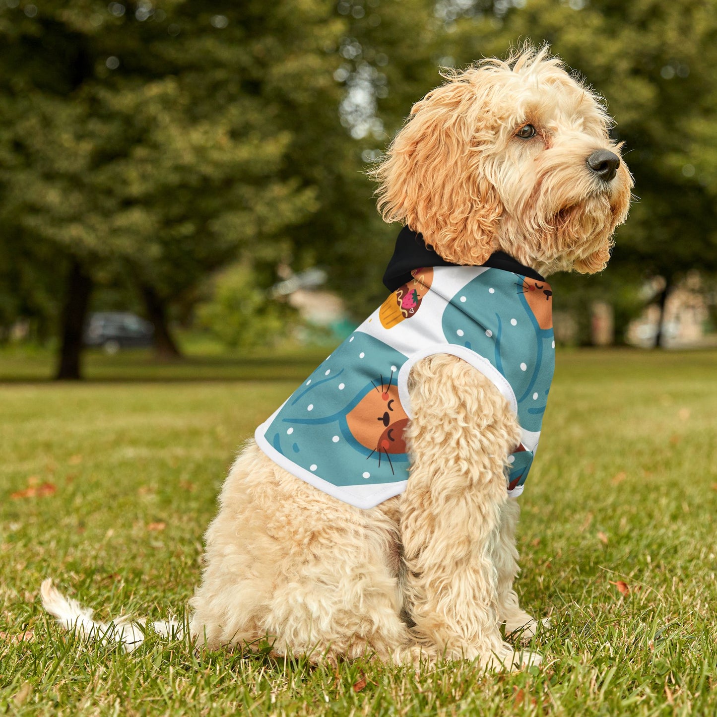 Sudadera con capucha para mascotas de la UM