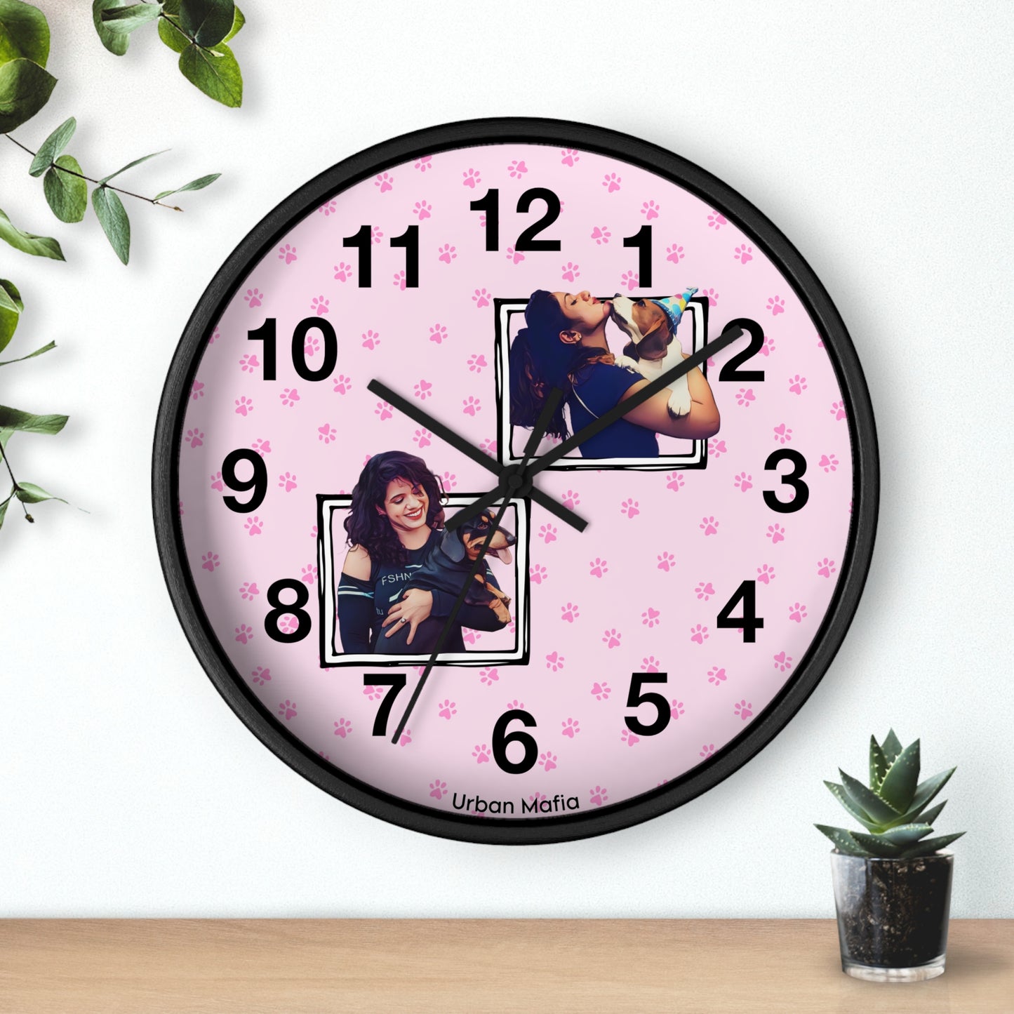 Reloj de pared UM