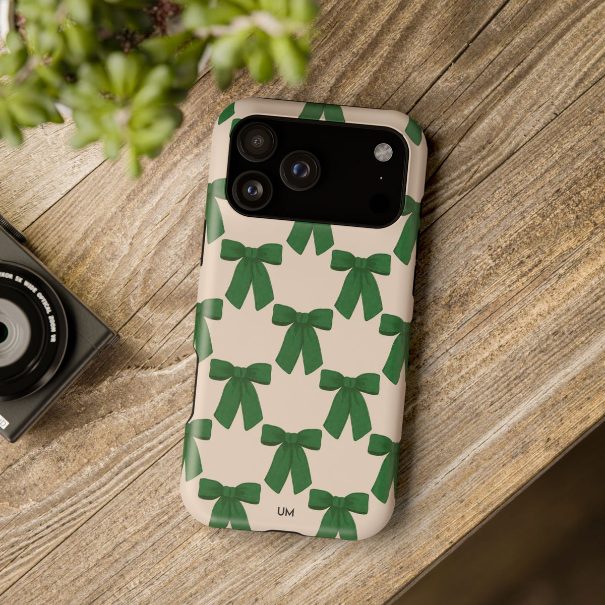 Emerald Coquette