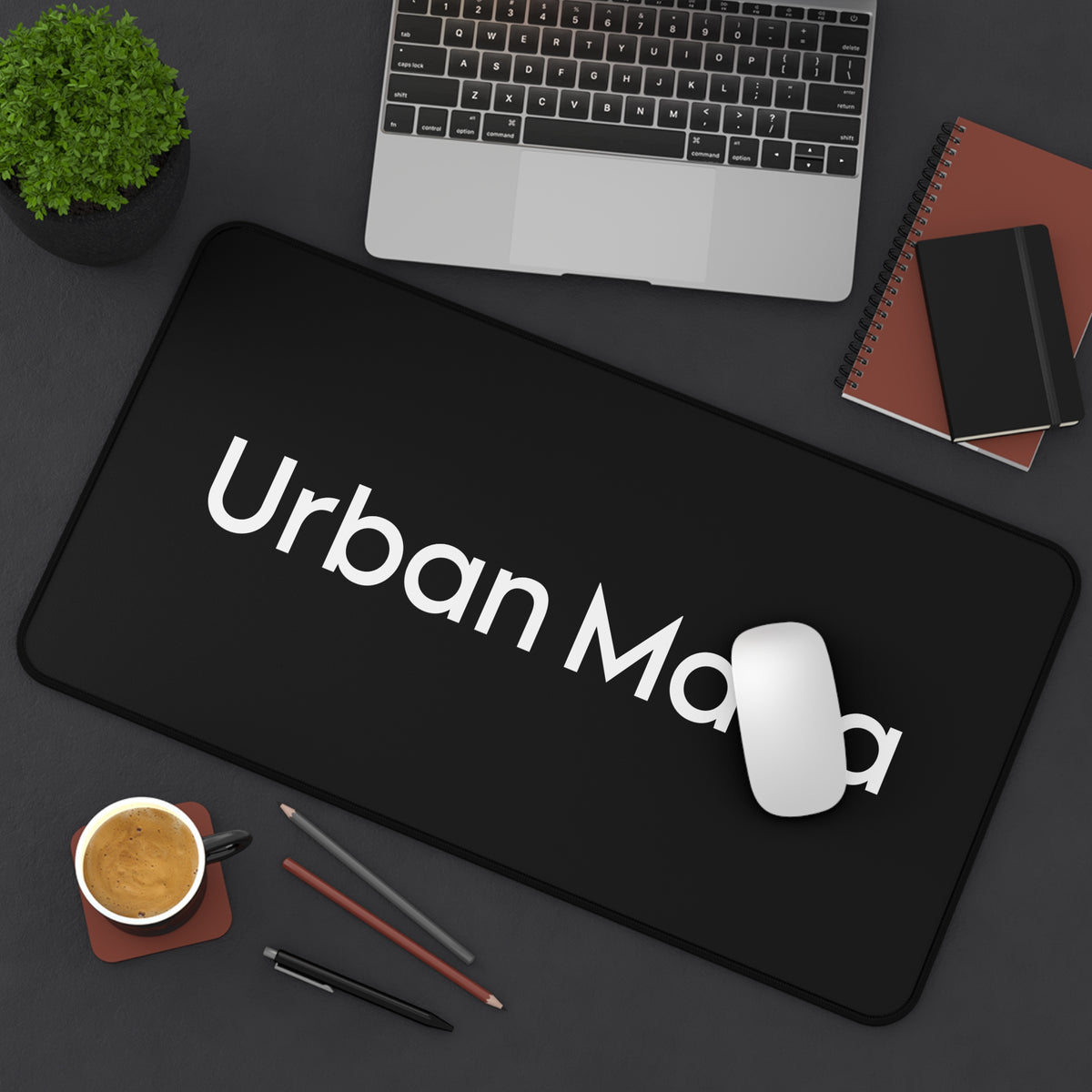 UM Desk Mat