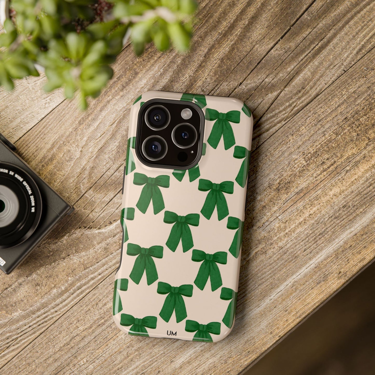 Emerald Coquette