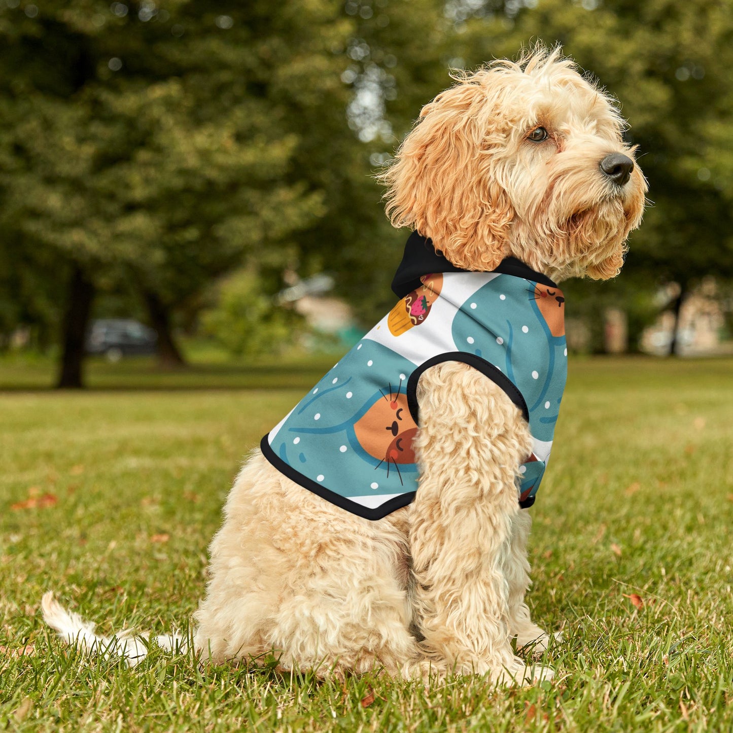 Sudadera con capucha para mascotas de la UM