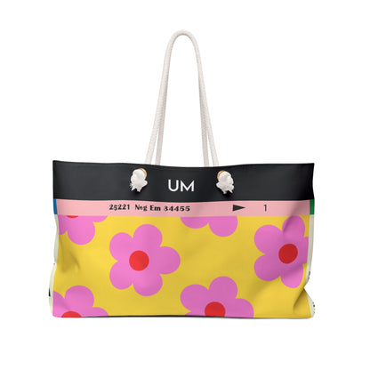 Bolso de fin de semana con estampado floral llamativo